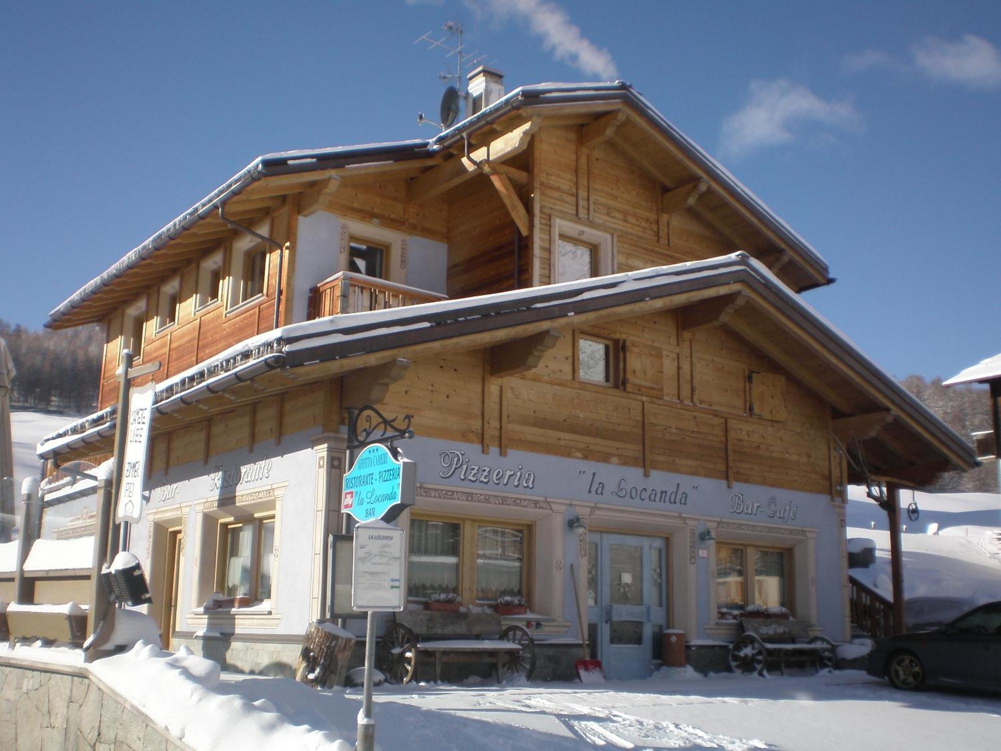La Locanda リヴィーニョ エクステリア 写真